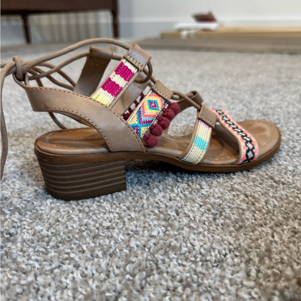 Madden Girl Tan Multicolor Embroidered Sandals